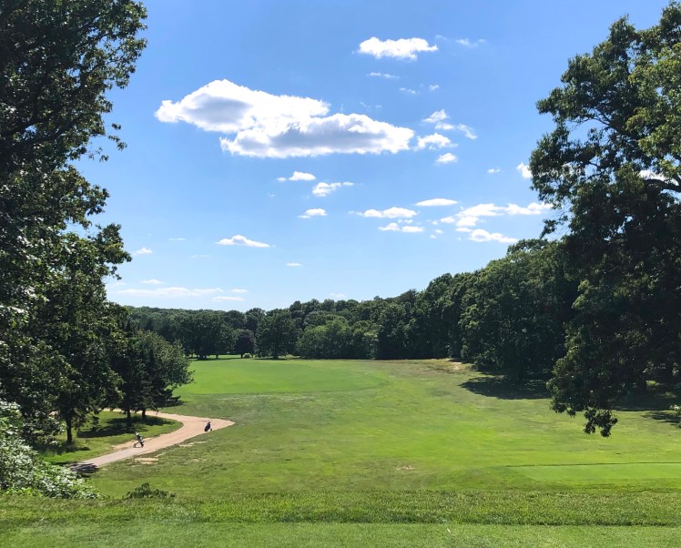 CFB4F657-418D-4266-B33B-1AABF1912CA9