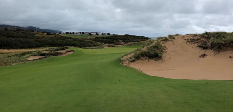 50A9C53A-6033-4DA3-A899-619754A29AE3_1_201_a