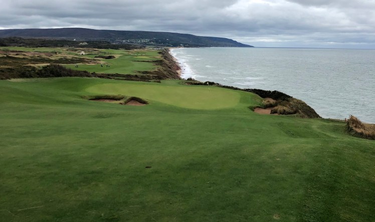 CCB353E6-49AE-42A3-8503-F030B9F5F844_1_201_a